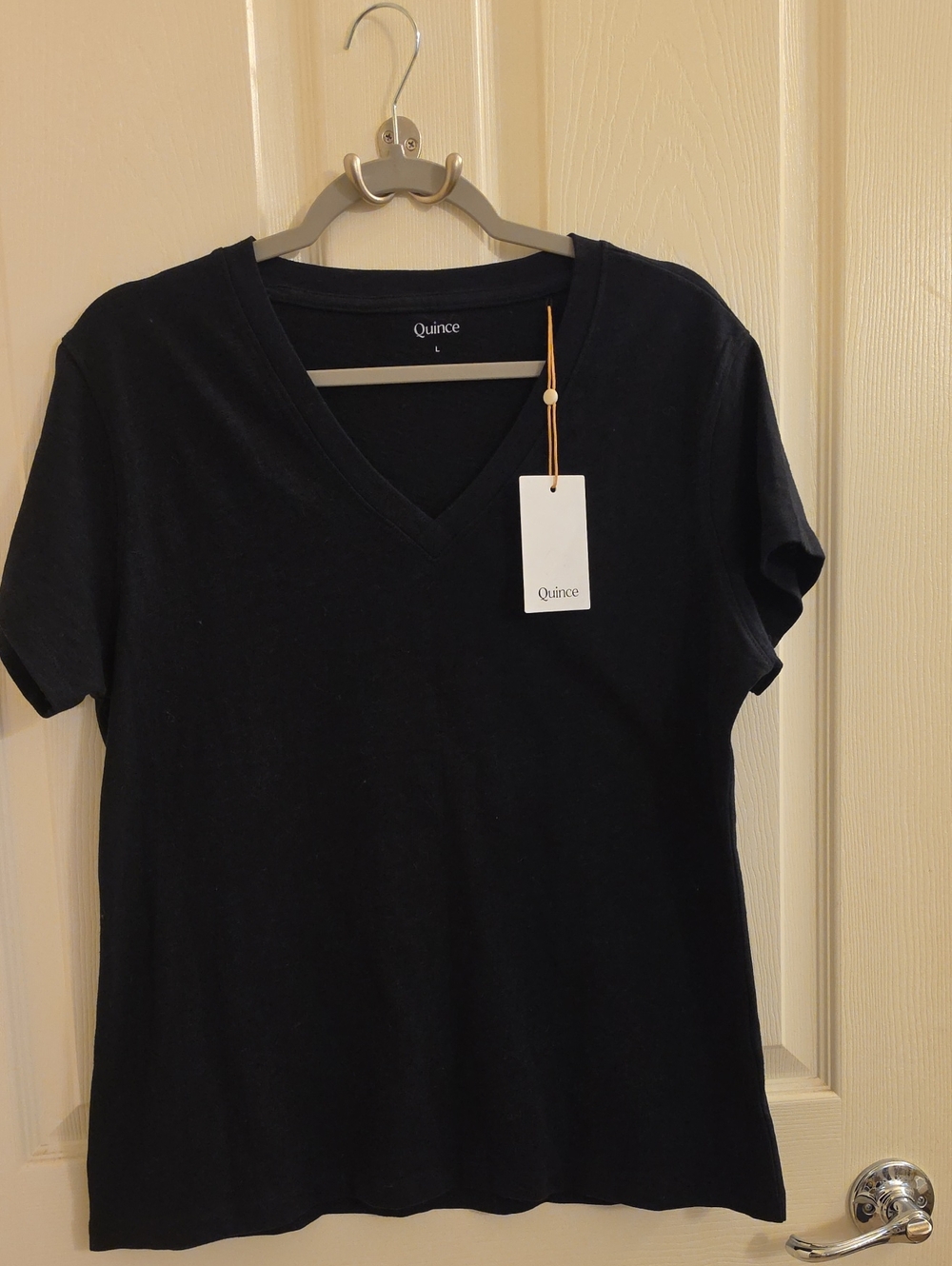 Quince 100% Organic Cotton Slub Black V-Neck Short Sleeve Tee